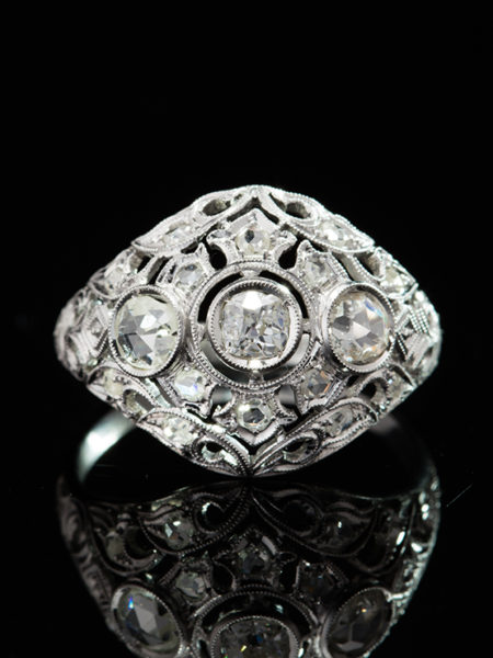 ART DECO DIAMOND FILIGREE CLUSTER RING