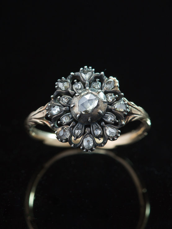 Art Deco Style Platinum Diamond Flower Cluster Ring - 1.50ct – Lillicoco