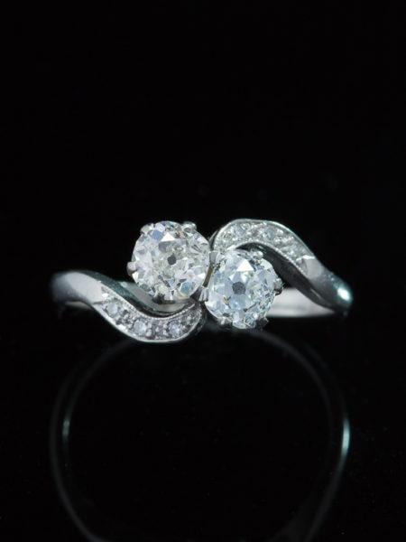 Antique Art Deco 1.45 Ct Diamond Romantic You And Me Twist Toi And Moi Ring