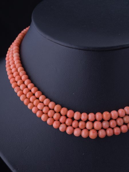 Antique victorian Natural Coral 3 Strands Graduated Beads Necklace