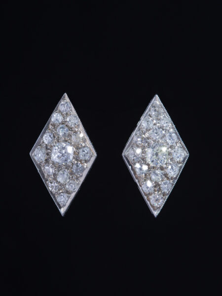 Antique Art Deco 2.21 ct Diamond Chic Earrings
